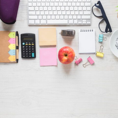 Illustration of a tidy desk with organised items
